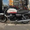 MOTO GUZZI - V7 Special Red Stripe - 2024